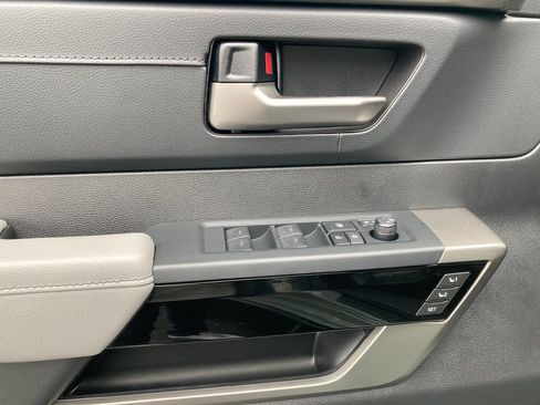 New 2026 Toyota Tundra Limited AWD/4WD image 5