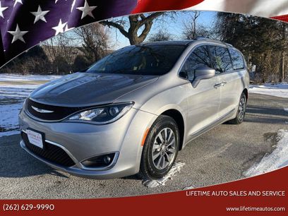 Used 2020 Chrysler Pacifica Touring-L Plus