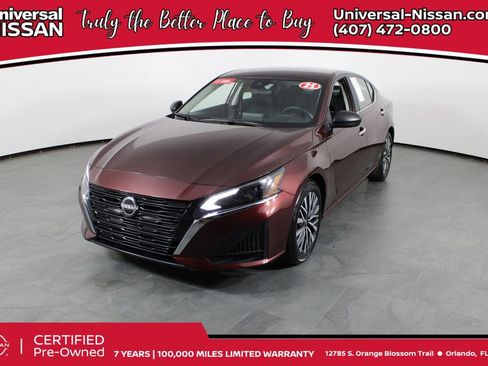 Certified 2025 Nissan Altima 2.5 SV image 1