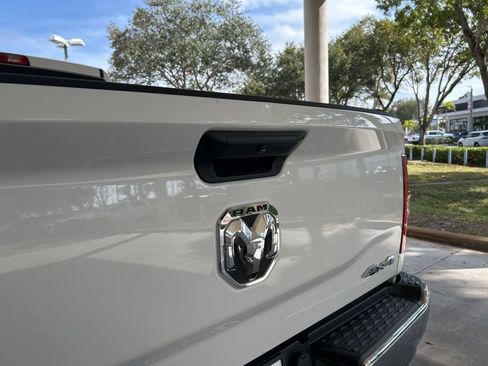 Used 2021 RAM 2500 Tradesman w/ Chrome Appearance Group image 20