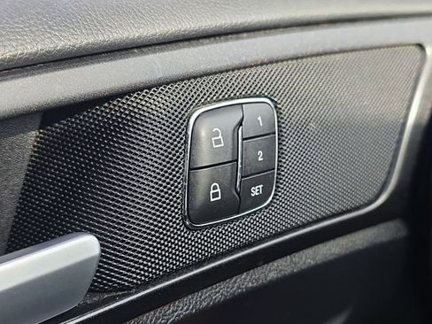 Used 2019 Ford Fusion Titanium FWD image 31