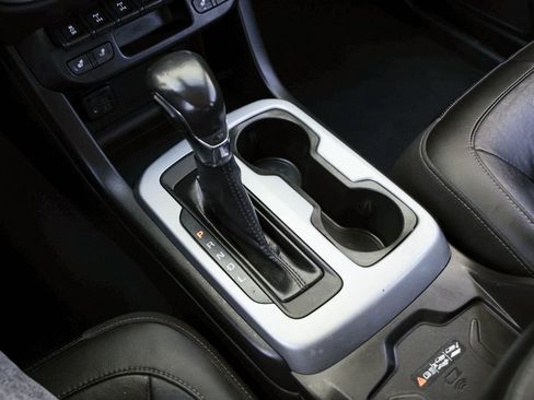 Used 2022 Chevrolet Colorado ZR2 w/ Colorado ZR2 Bison Edition image 8