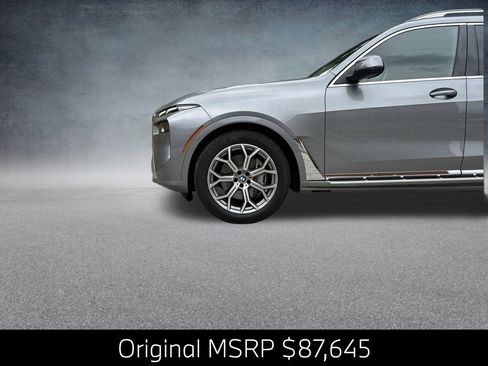 Certified 2024 BMW X7 xDrive40i w/ Premium Package image 12