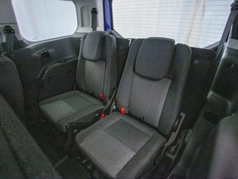 Used 2017 Ford Transit Connect XL image 24