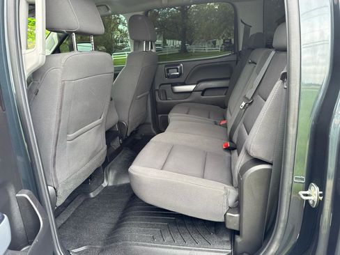 Used 2019 Chevrolet Silverado 2500 LT w/ LT Convenience Package AWD/4WD image 11