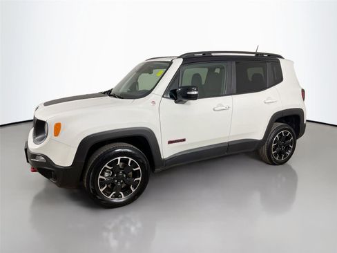 Used 2023 Jeep Renegade Trailhawk image 4