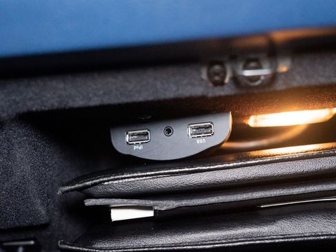 Used 1997 Porsche 911 Cabriolet image 58