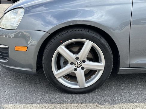 Used 2008 Volkswagen Jetta SEL image 11