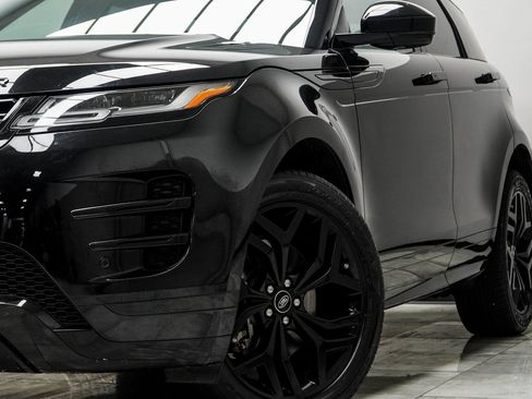 Used 2022 Land Rover Range Rover Evoque R-Dynamic SE AWD/4WD image 3