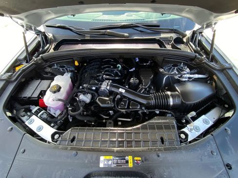 Used 2025 Jeep Grand Cherokee L Laredo image 11