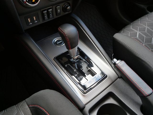 Used 2024 Mitsubishi Outlander Sport LE AWD/4WD image 23