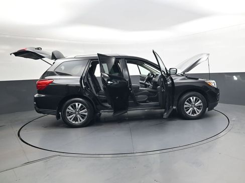 Used 2020 Nissan Pathfinder SV image 44