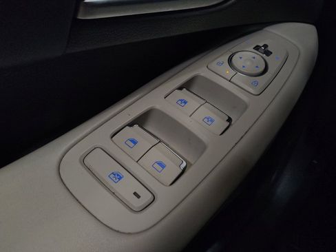 Used 2024 Hyundai Sonata SEL FWD image 27