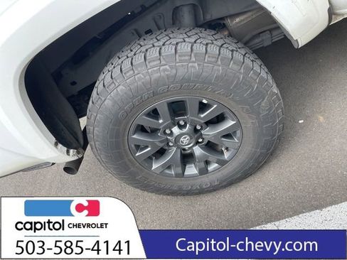 Used 2023 Toyota Tacoma SR5 RWD image 27