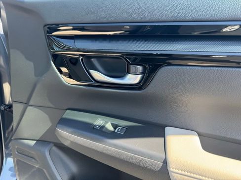 Used 2023 Honda CR-V EX-L image 17