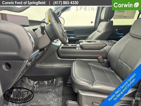 New 2026 Ford Expedition Platinum w/ Stealth Performance Package image 32