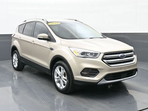 Used 2018 Ford Escape Titanium w/ Ford Safe & Smart Package image 1