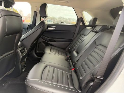 Used 2024 Ford Edge SEL w/ Convenience Package image 27