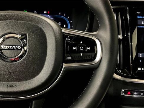Certified 2024 Volvo S60 B5 Ultimate image 19