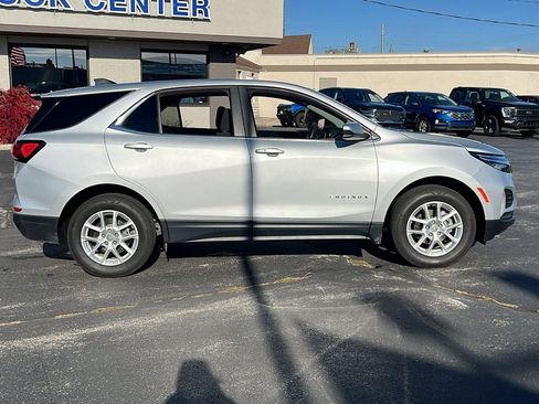 Used 2022 Chevrolet Equinox LT image 8