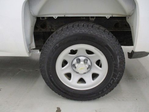 Used 2016 Chevrolet Silverado 1500 W/T w/ WT Fleet Convenience Package image 4