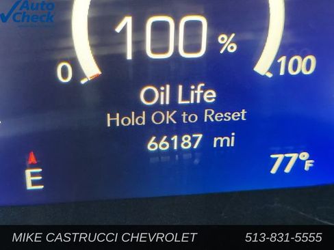 Used 2025 Chrysler Pacifica Select FWD image 13