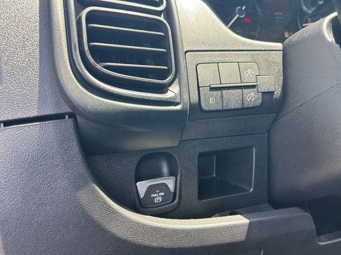 Used 2025 RAM ProMaster 2500 w/ Convenience Group FWD image 30