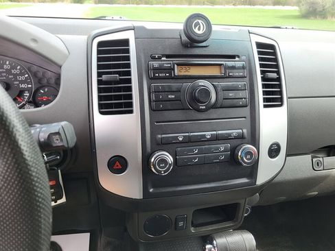 Used 2010 Nissan Xterra S image 18