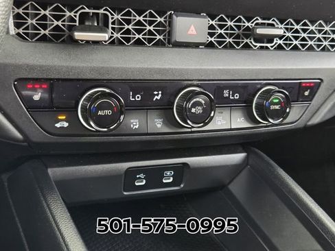 Used 2025 Honda Accord SE image 25