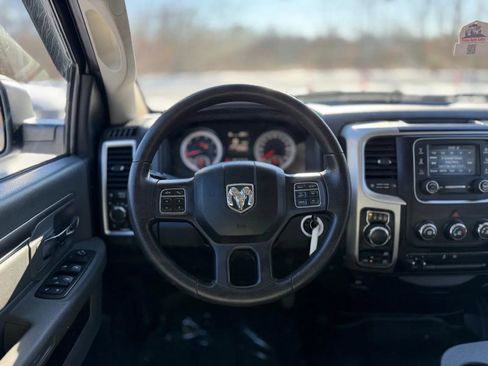 Used 2016 RAM 1500 Classic SLT image 14