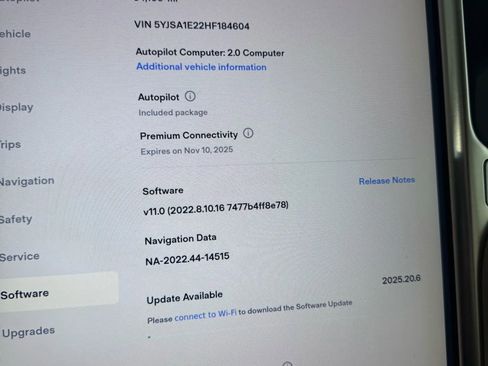 Used 2017 Tesla Model S 75D image 29