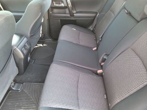 Used 2023 Toyota 4Runner TRD Off-Road AWD/4WD image 31