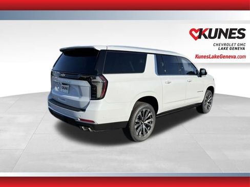 New 2026 Chevrolet Suburban High Country AWD/4WD image 5