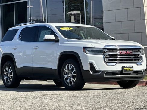 Used 2021 GMC Acadia SLT image 1