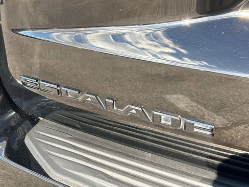 Used 2021 Cadillac Escalade Sport w/ Driver Assist Tech Package image 11