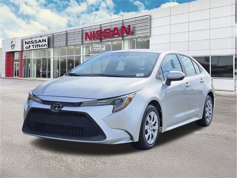 Used 2021 Toyota Corolla LE image 8