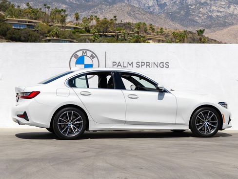 Used 2021 BMW 330e RWD image 5