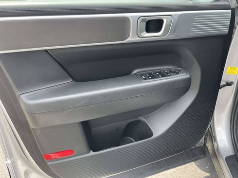 Certified 2025 Hyundai Santa Fe SE FWD image 14