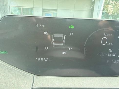 Used 2026 Toyota Prius LE FWD image 6