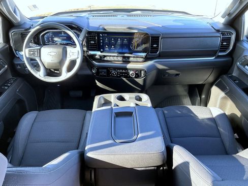 Certified 2023 Chevrolet Silverado 1500 LT w/ Z71 Off-Road Package image 13