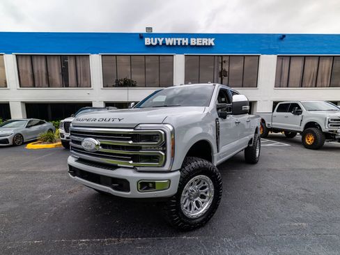 Used 2026 Ford F350 Platinum w/ Platinum Plus Package image 2