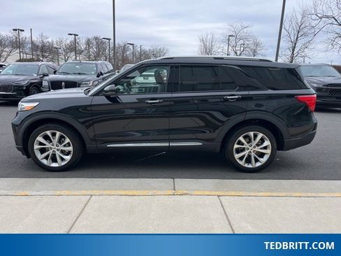 Certified 2022 Ford Explorer Platinum w/ Equipment Group 601A image 4