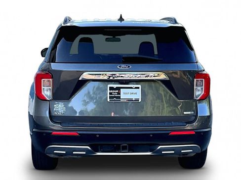 Used 2020 Ford Explorer XLT w/ Equipment Group 202A AWD/4WD image 5