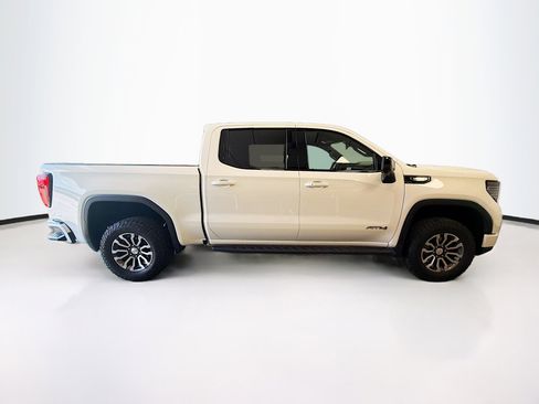 Used 2023 GMC Sierra 1500 AT4 w/ AT4 Premium Package image 10