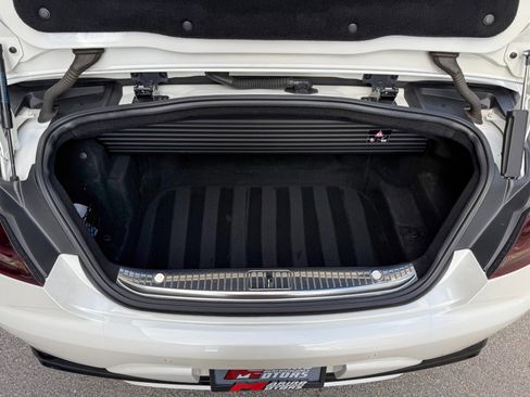 Used 2017 Mercedes-Benz S 550 Cabriolet image 32