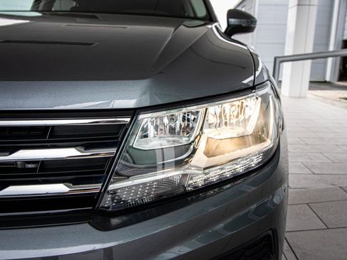 Certified 2021 Volkswagen Tiguan S image 6