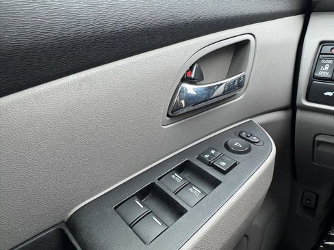 Used 2015 Honda Odyssey EX-L image 49
