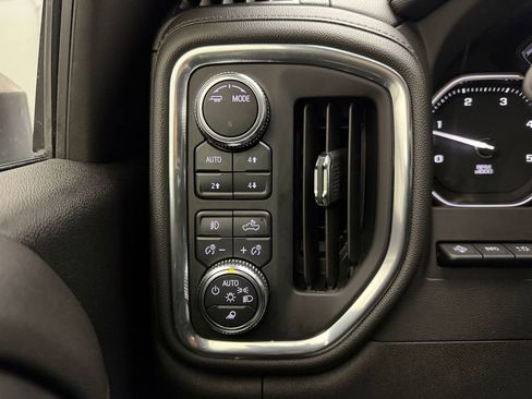 Used 2023 GMC Sierra 2500 Denali w/ Denali Ultimate Package image 34