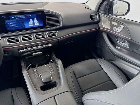 Used 2024 Mercedes-Benz GLE 350 4MATIC image 24