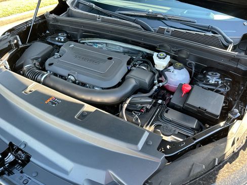 New 2025 Buick Envision Avenir image 24